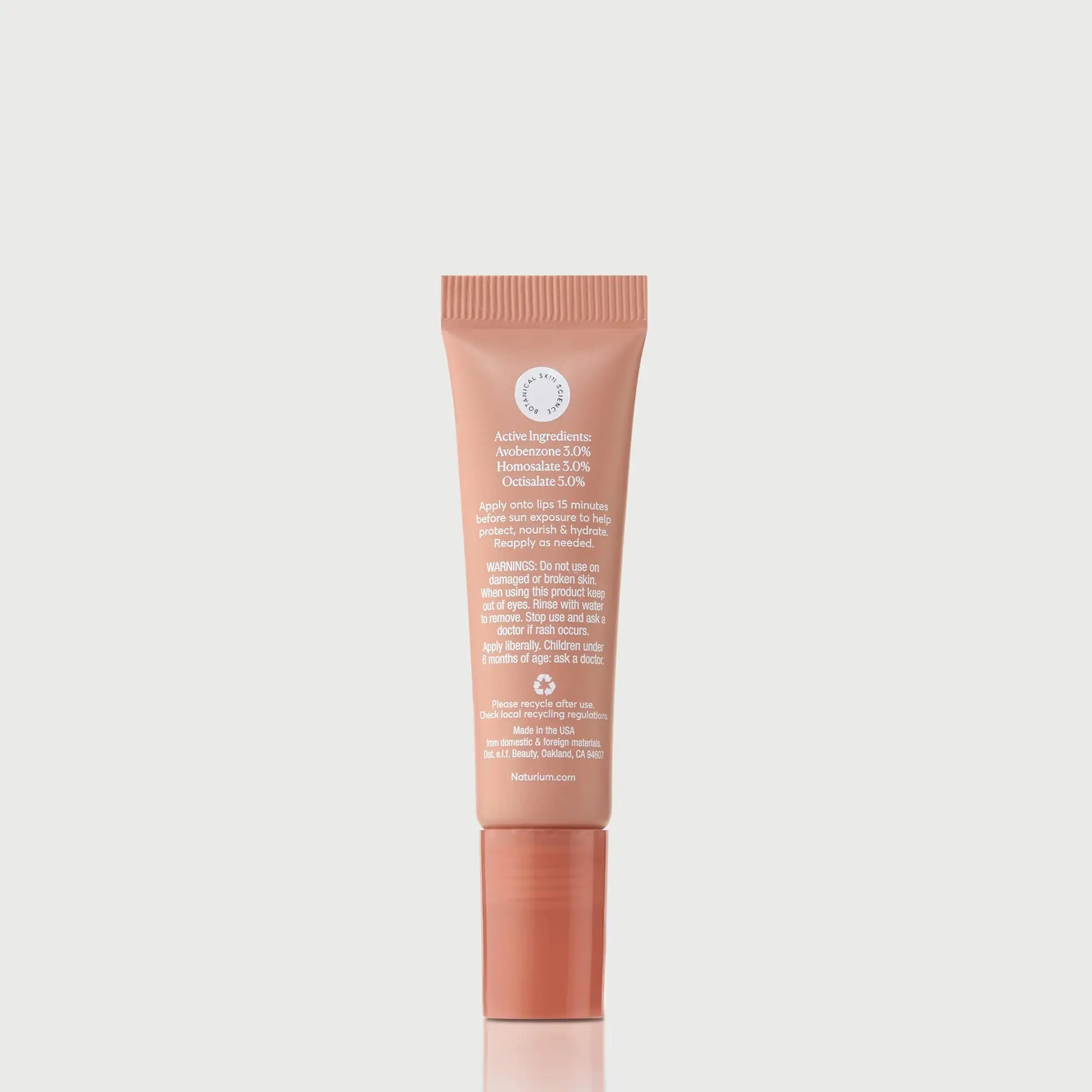 phyto-glow-lip-balm-spf-45-getaway-s3 NATR-10126_PhytoGlow_SPF_Getaway_primary_capon_back_bonebkgd_1.webp