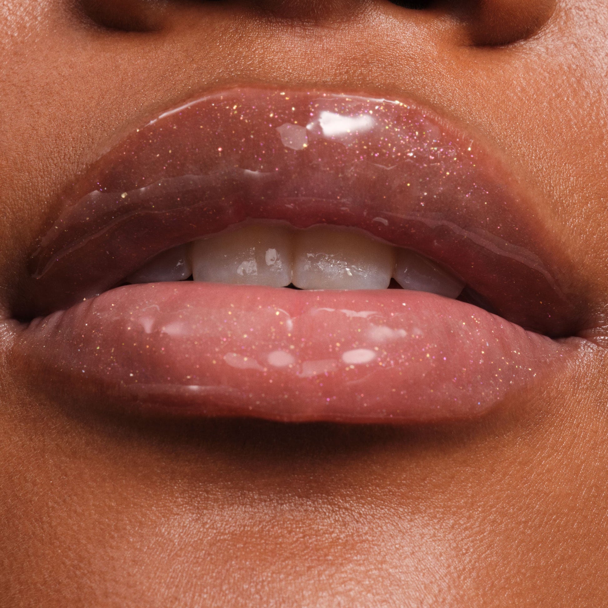 phyto-glow-lip-balm-shimmer-stardust-e0 NATR-10131-Phyto-Glow-Lip-Hover-Stardust.jpg