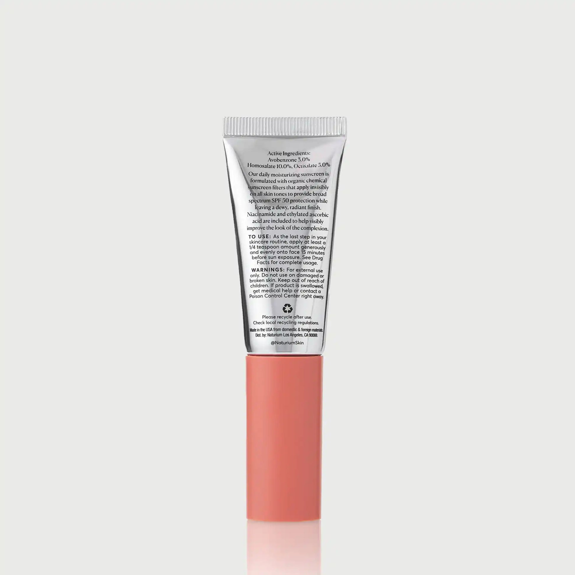 dew-glow-moisturizer-spf-50-travel-size-i8 NATR-10157_Dew-Glow-Moisturizer-SPF-50-Mini_back_capon_bonebkgd_d7cb9bbb-e294-42e2-8d5a-28c73c09b5b5.webp