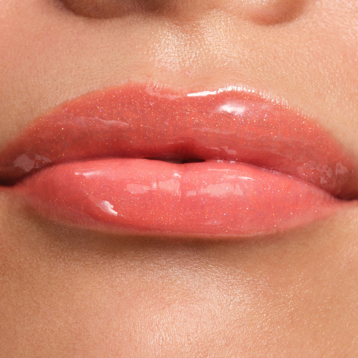 phyto-glow-lip-balm-shimmer-comet-f0 NATR-60140-Phyto-Glow-Lip-Hover-Comet.jpg