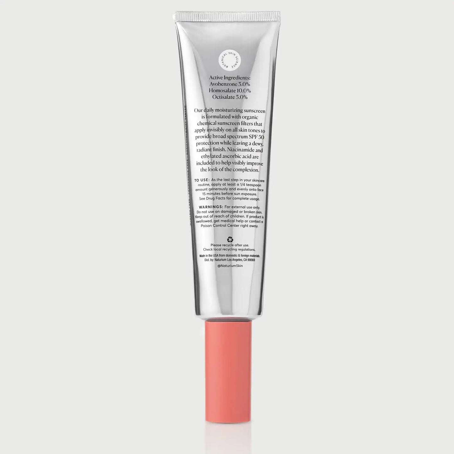 dew-glow-moisturizer-spf-50-jumbo-l9 NATR_Dew_Glow_Jumbo_Back_CapOn_bonebkgd.webp